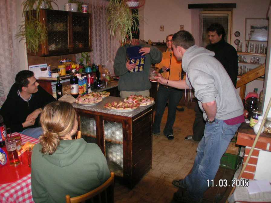  (Kliknutďż˝m se obrďż˝zek zavďż˝e)