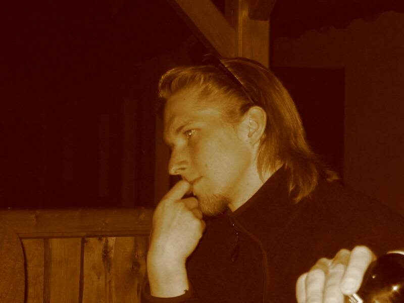 Does she love me? No.. Tak dáme specca!! (Kliknutďż˝m se obrďż˝zek zavďż˝e)