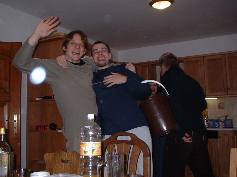  (Kliknutďż˝m se obrďż˝zek zavďż˝e)