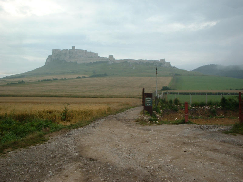 Spišský hrad (Kliknutďż˝m se obrďż˝zek zavďż˝e)