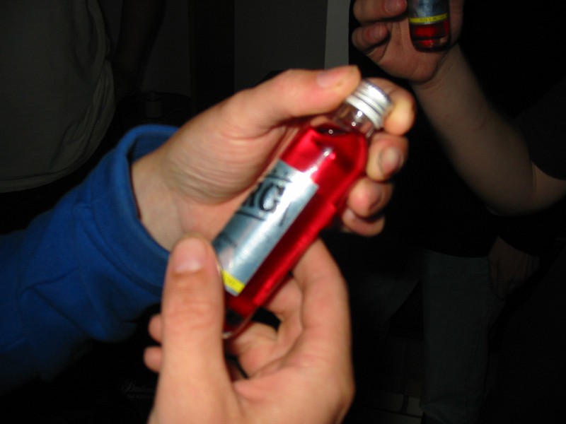 Energy drink NRG (je to hnus) (Kliknutďż˝m se obrďż˝zek zavďż˝e)